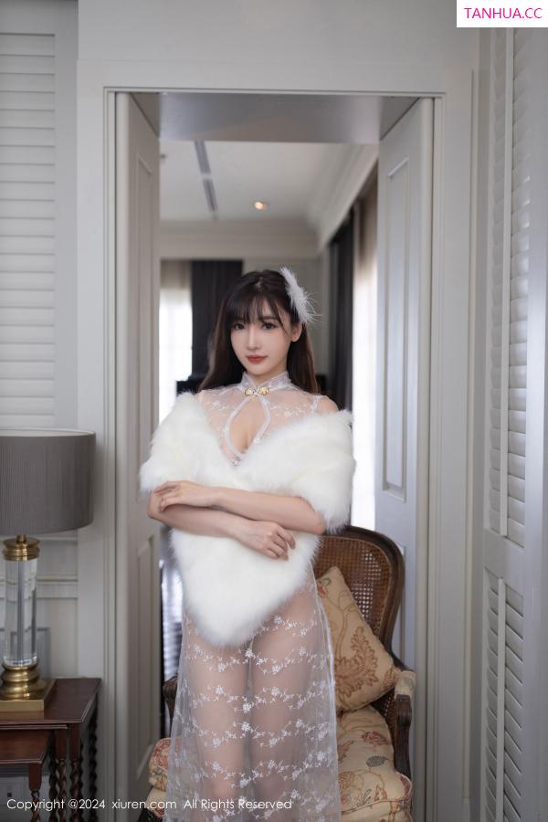 [XiuRen]高清写真图 2024.07.18 No.8880 陆萱萱 性感美腿